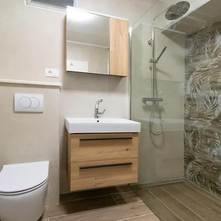 Lily Center Apartament Split