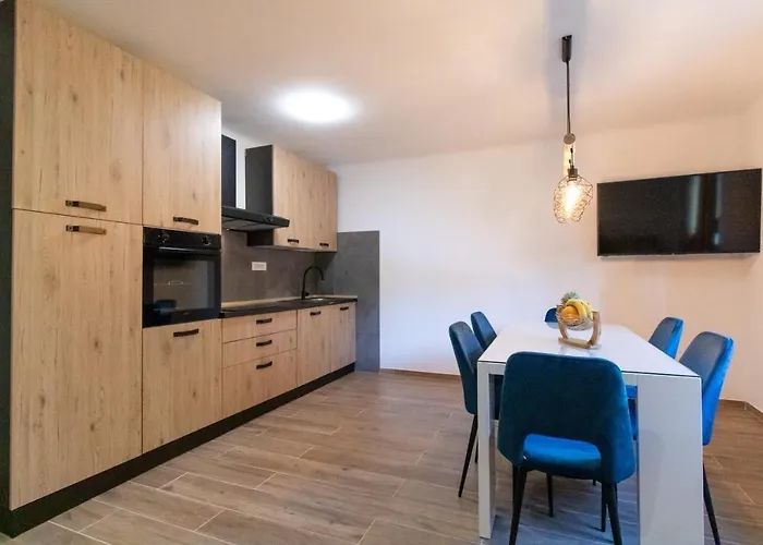 דירה Lily Center *